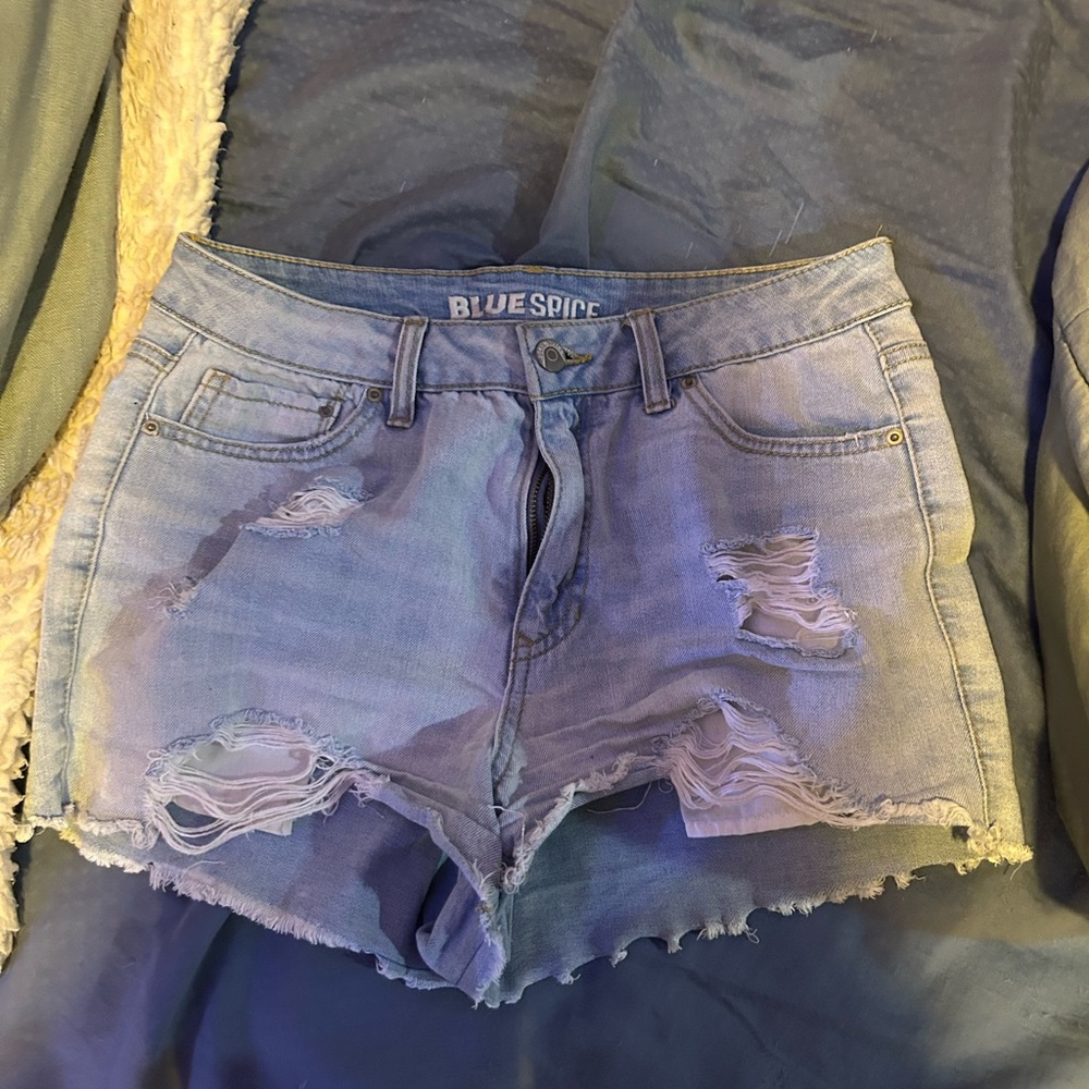 white washed and size 7 women
